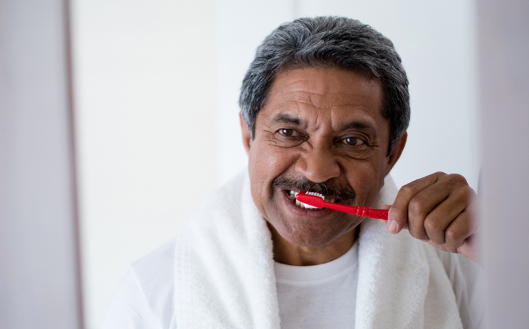 11476-6 TakingCare-Brushing-752x468.jpg