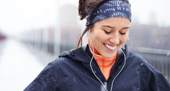 Woman-exercising-outside-560x300.jpg