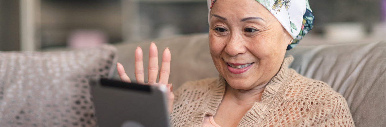 elderly-woman-waving-1242x411-new.jpg