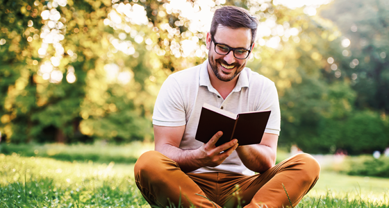 man-reading-560x300.png