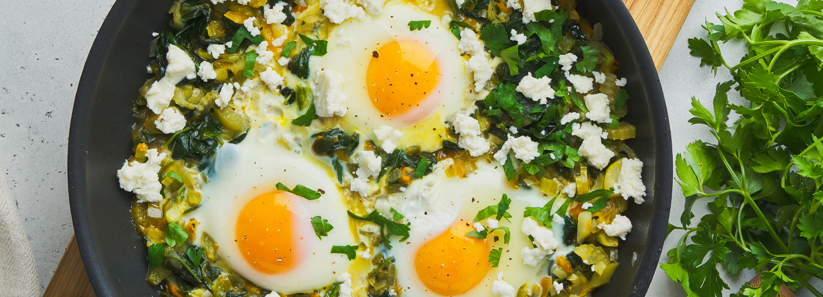 green-shakshuka-1600x578.jpg