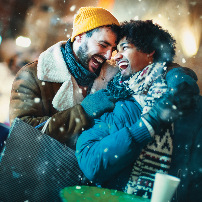 couple-shopping-in-snow-800x800.jpg