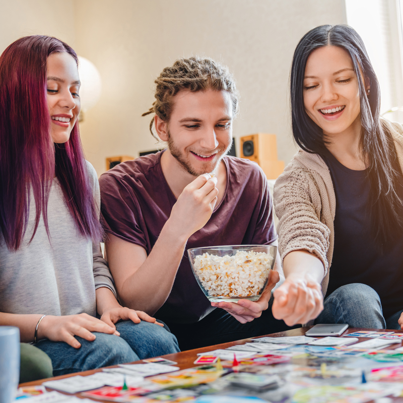 three-friends-playing-board-games-800x800.jpg