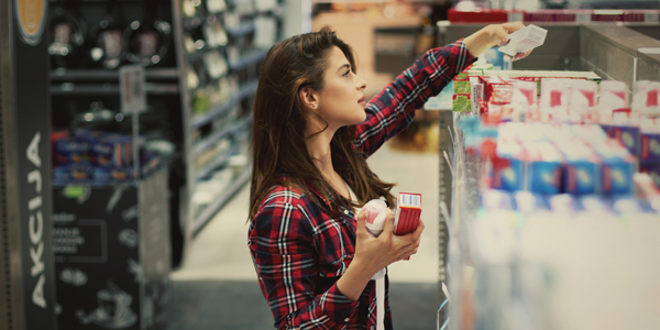 woman-shopping-600x300.jpg