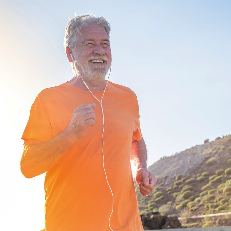 man-running-outside-800x800.webp