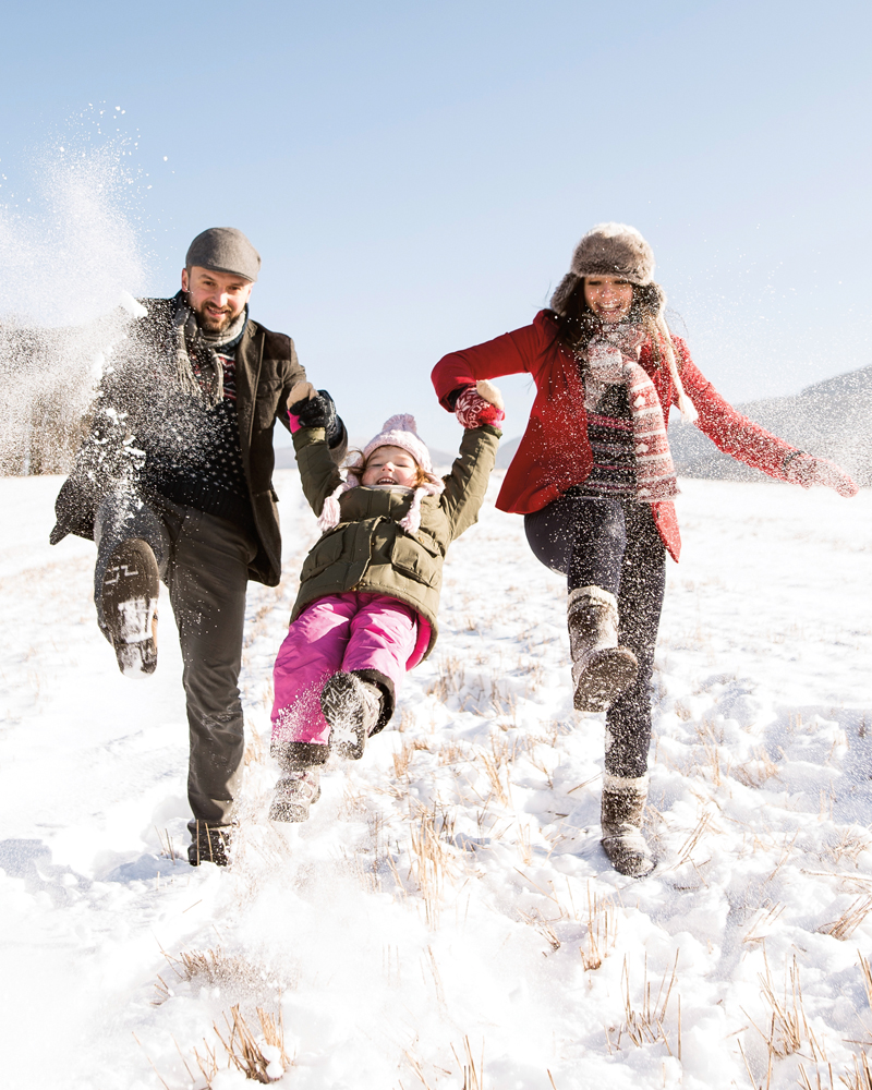 family-playing-in-snow-800x1000.jpg